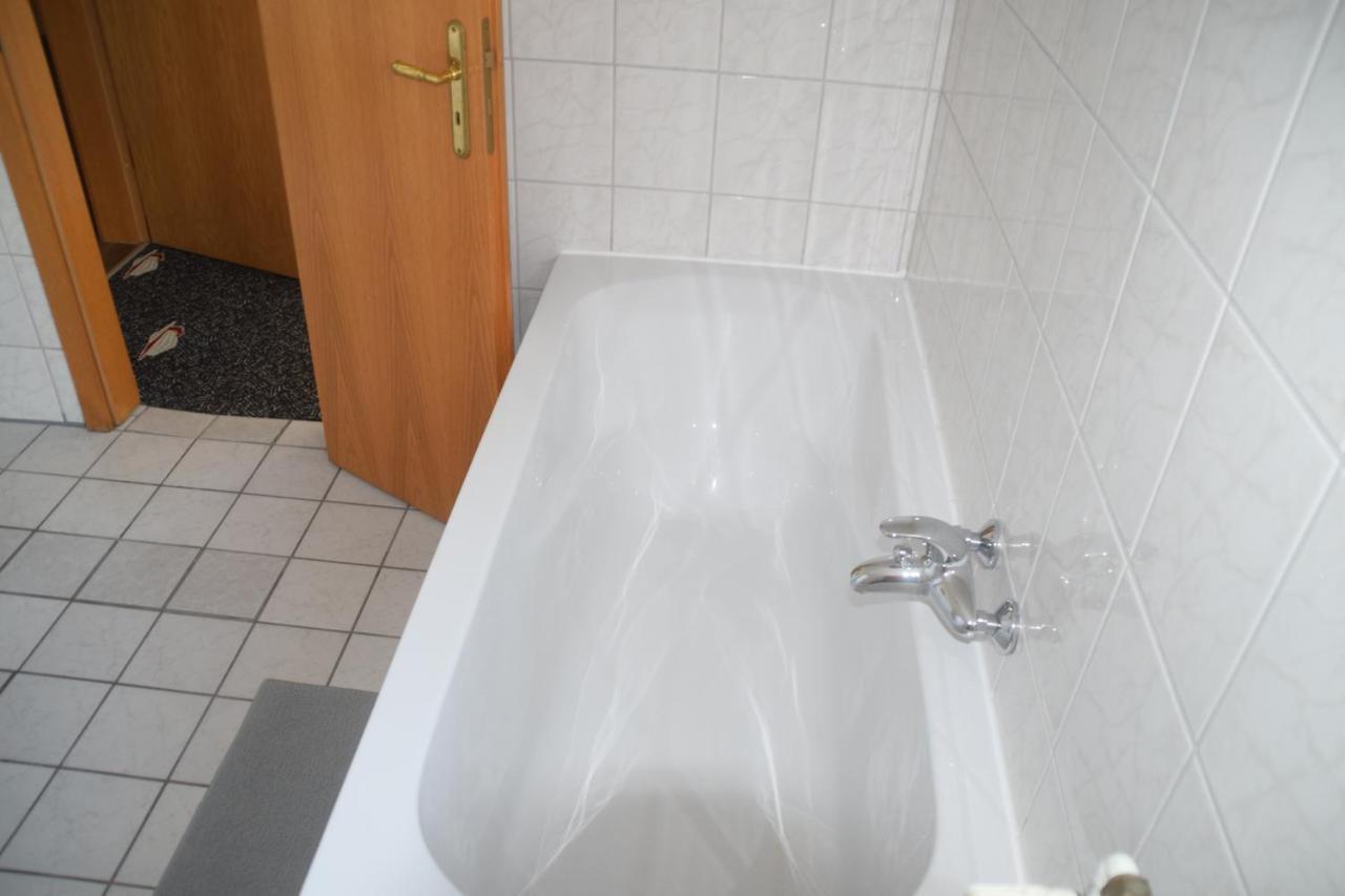 Boardinghouse Gladbeck Hotel Esterno foto