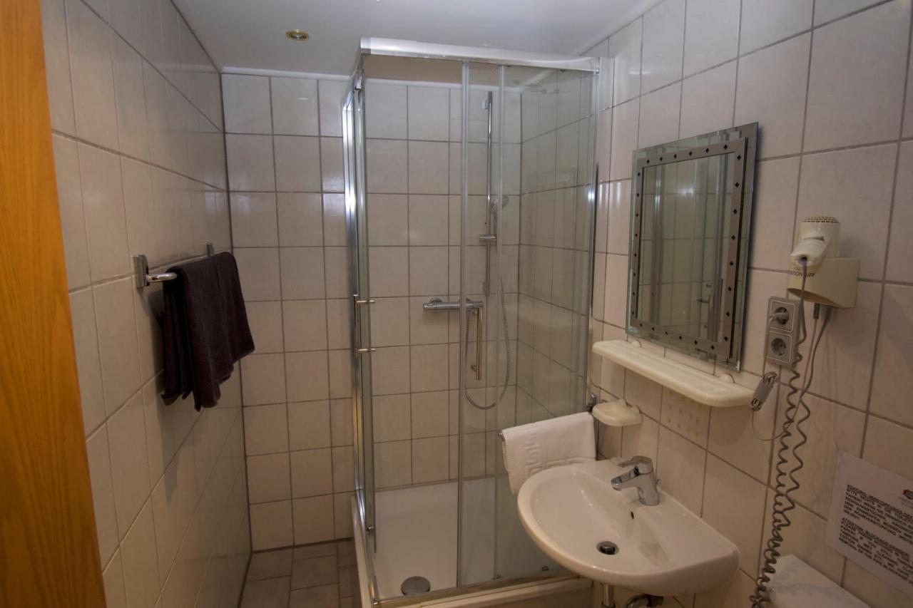 Boardinghouse Gladbeck Hotel Esterno foto